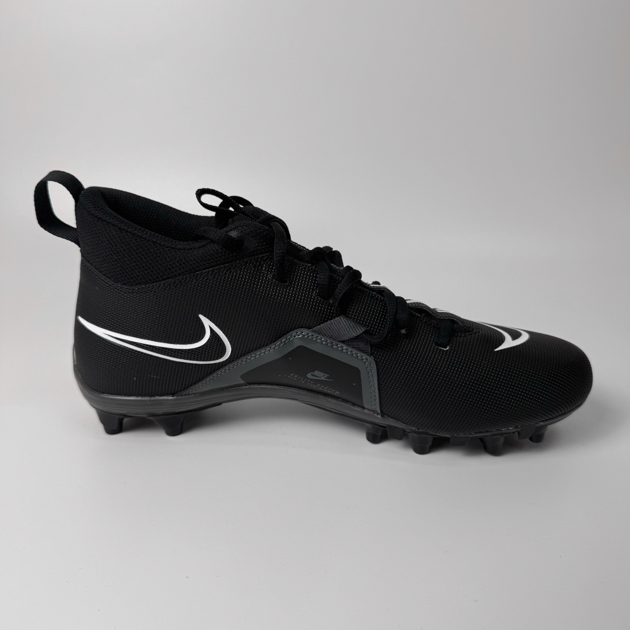 nike alpha varsity 3