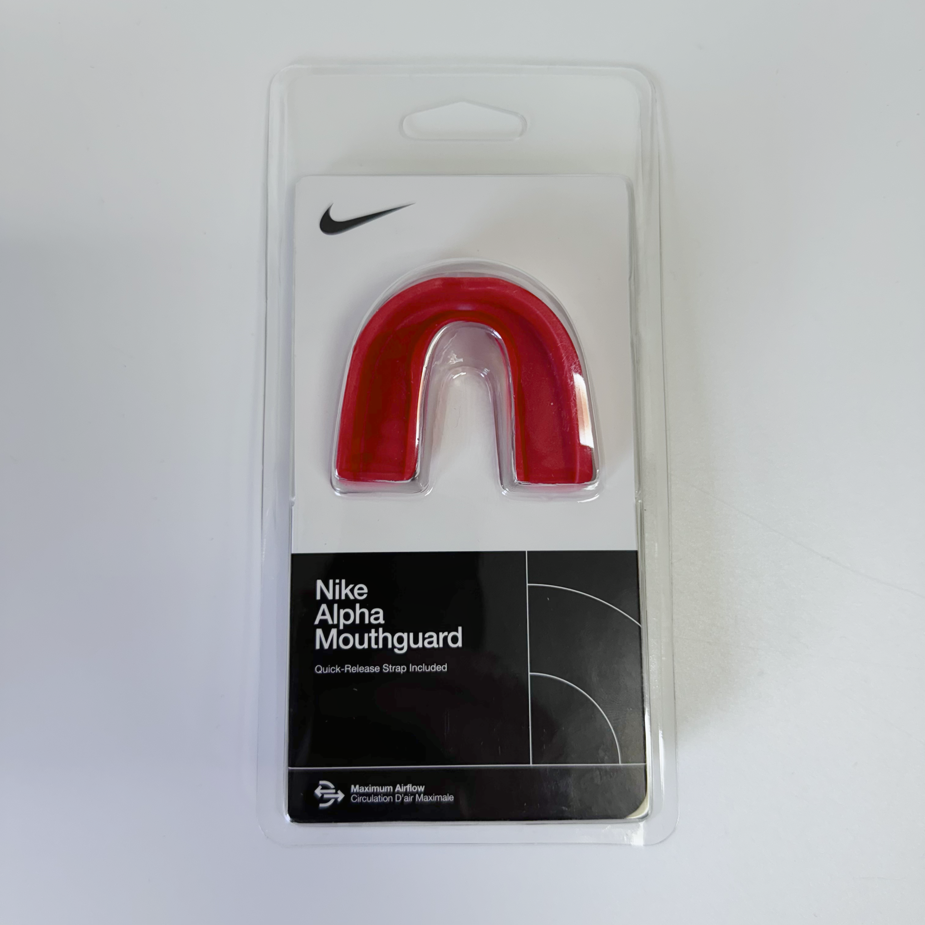Nike Alpha Mundstück mit Band - Rot Nike Alpha Mundstück mit Band - Rot